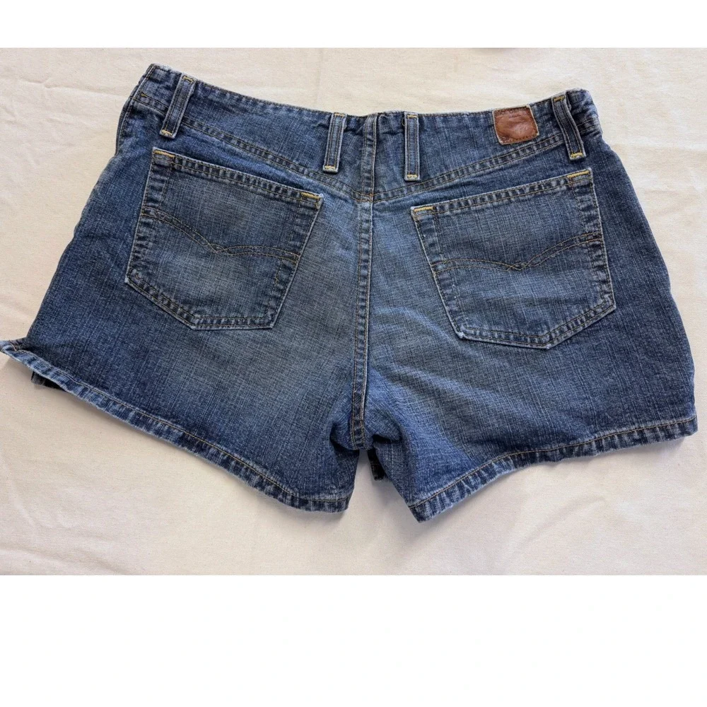 Y2K BKE Denim Shorts Festival Retro Boho Medium Wash Low Rise Beach USA Size 31